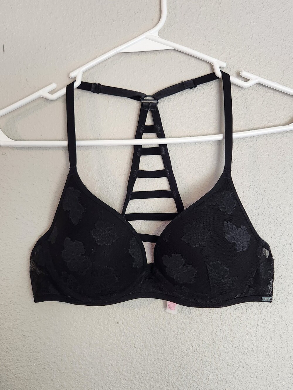 Victoria's Secret PINK Lightly Lined Black Cage Back Bra Size 34B